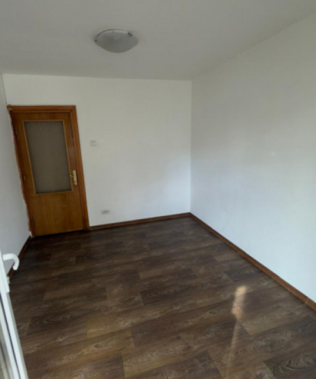 Spatiu comercial situat in zona Inel II