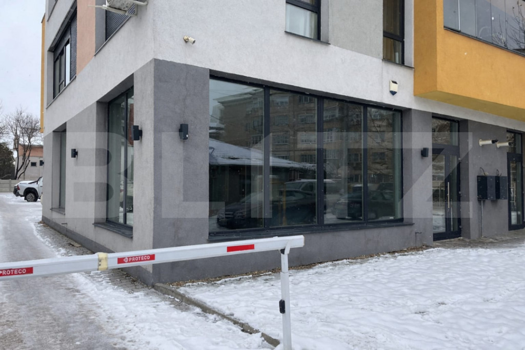 Spațiu comercial, 95 mp, ultrafinisat, parter, zona Lotus 2