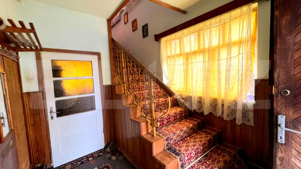 Casă de vânzare în Blaj – 120 mp utili, P+E, teren 200