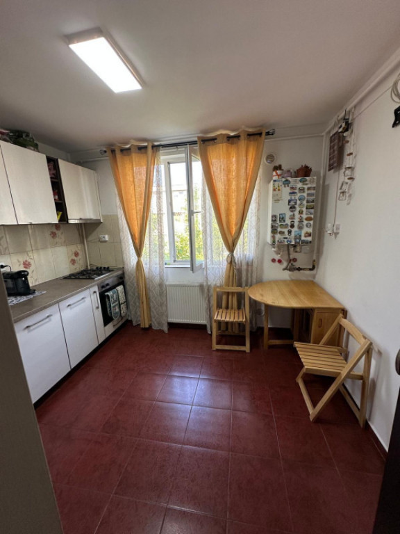 Apartament 2 camere, 60,5 mp, scară interioară, zona Brazd