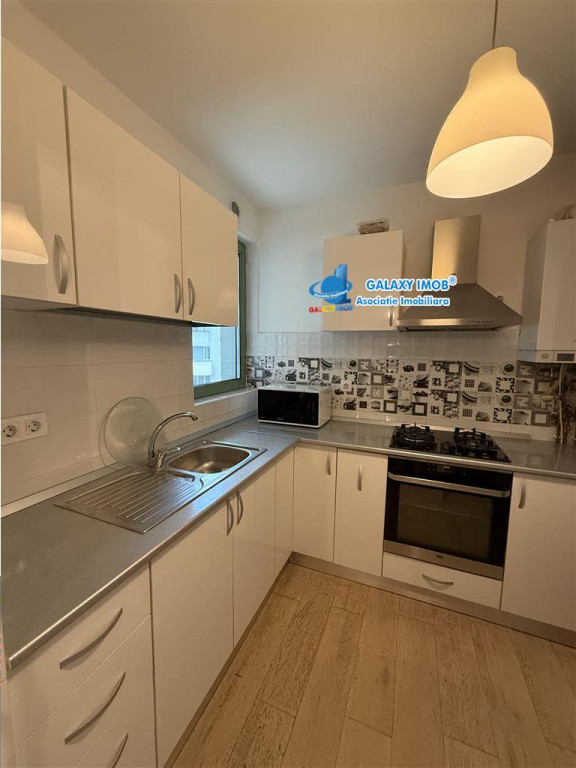 Apartament 2 camere de inchiriat - parcare subterana- Circul