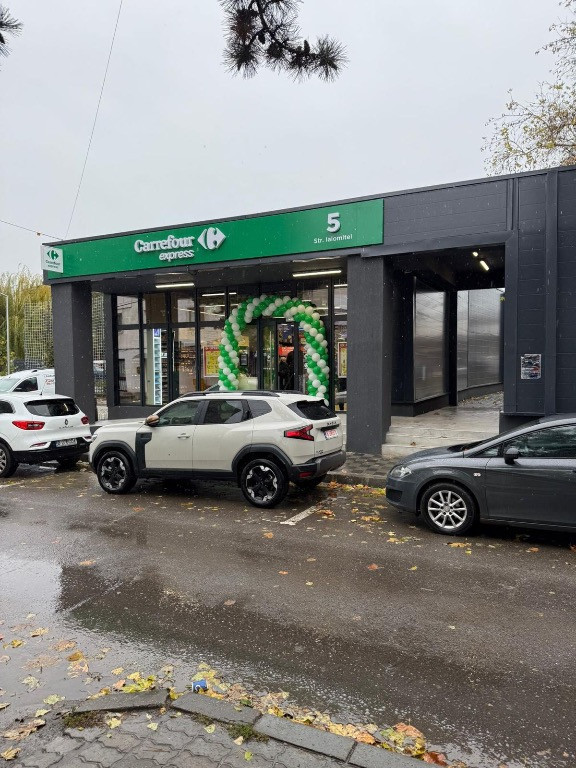 Piata Slobozia, sp. com CARREFOUR DE VANZARE