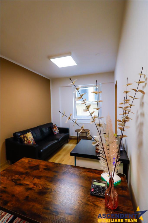 3D! Spatiu:rezidential,birouri,cabinet, contabilitate,servic