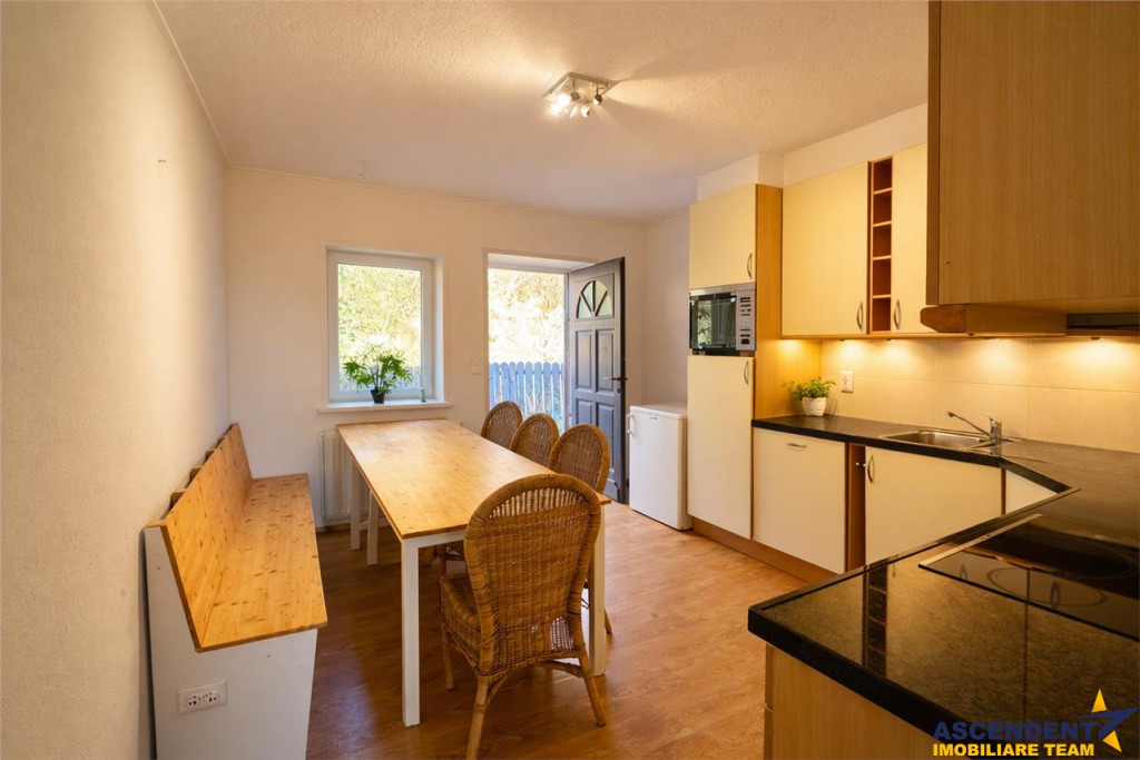 Transilvania Camping, domeniu de 14.400mp,Sanmarghita de Mur