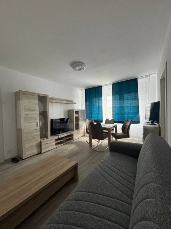 Apartament cu 2 camere, 50 mp, zona Decebal