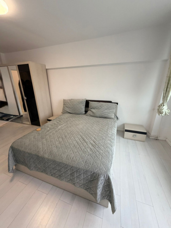 Garsoniera situata in zona Gara