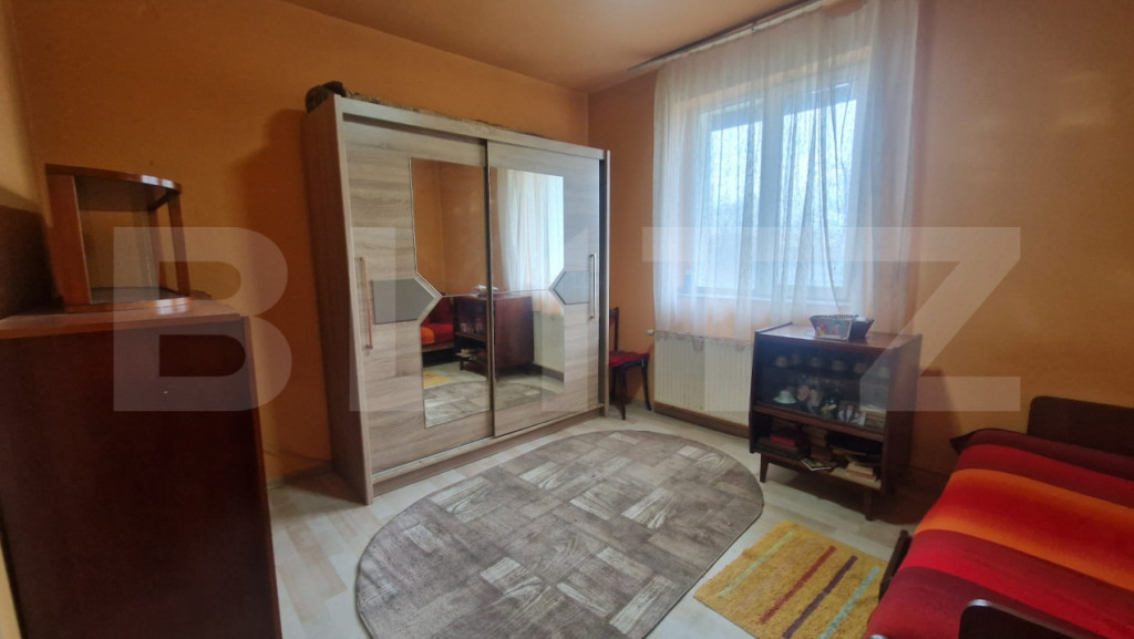 Apartament decomandat, 60 mp, etaj 2, cu pivnita in acte 16