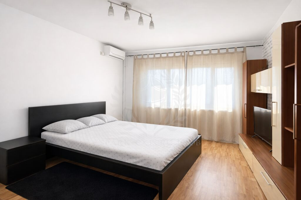 Inchiriere studio, bloc nou, zona Vest, Ploiesti