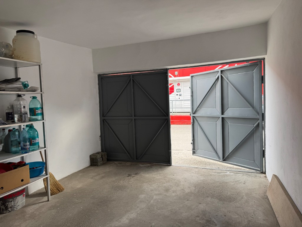 GARAJ, Su = 17 mp, teren concesionat, zona centrala - PROFI VILCEA