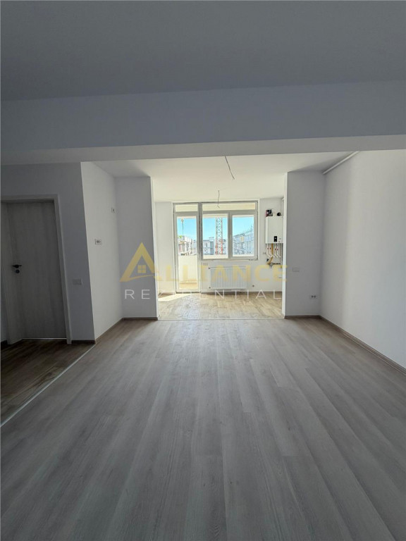 Studio 52 mp ~ Metrou BERCENI