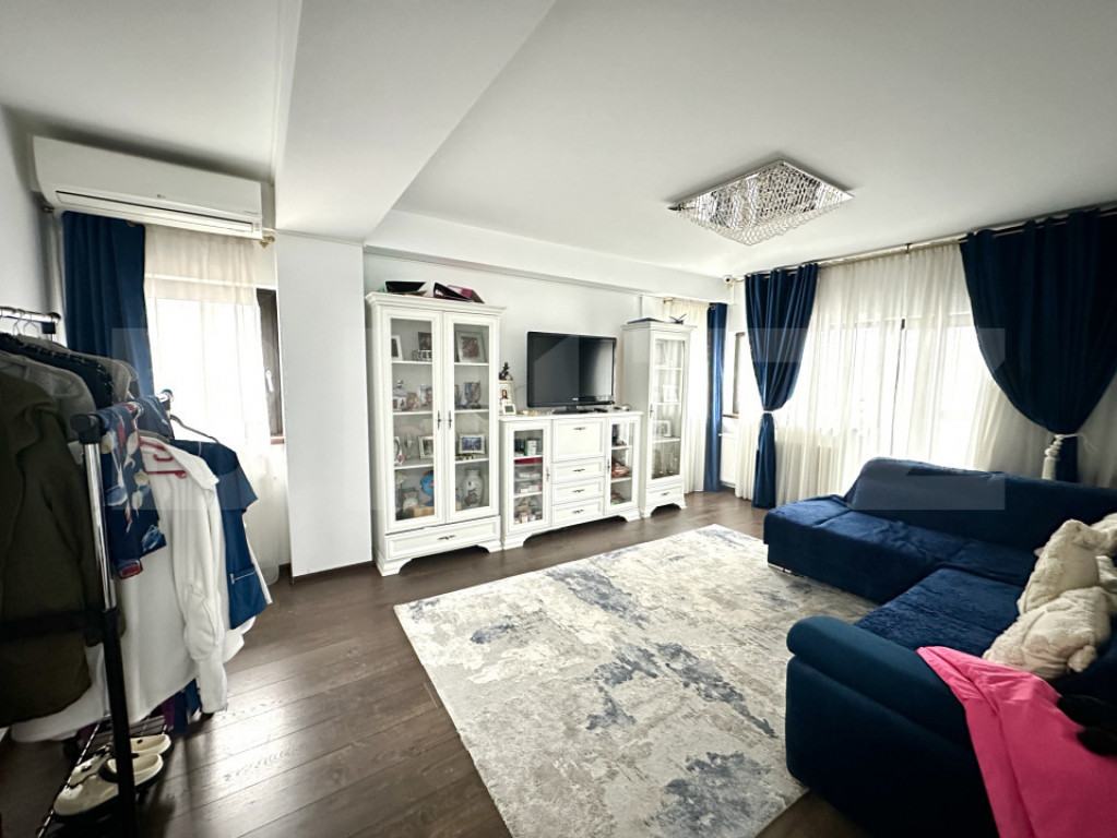 Apartament 3 camere, decomandat, 87 mp, zona Imparatul Traia