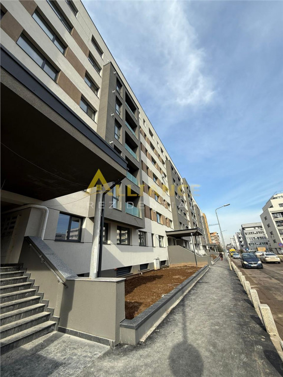 Grand Arena - 3 Camere Decomandat - Gata de mutat