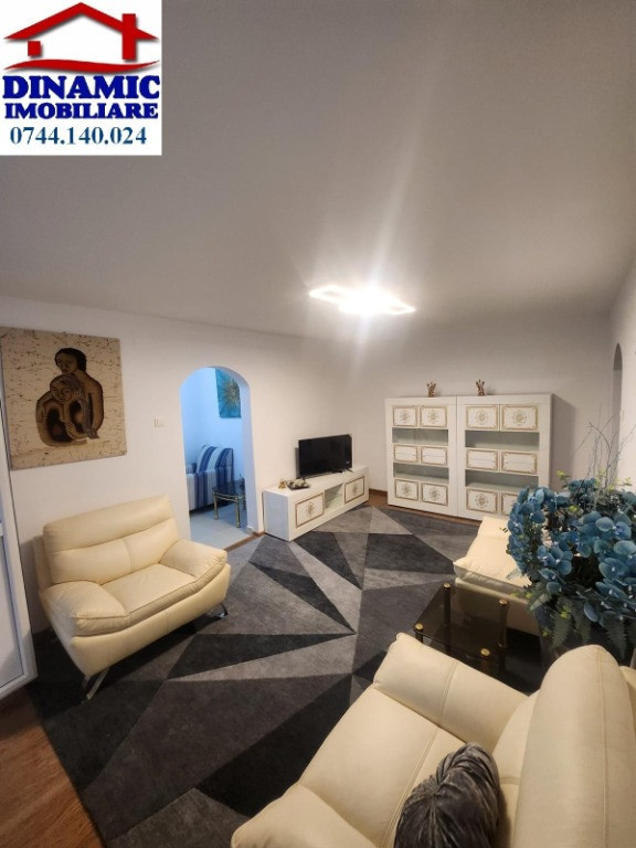 Apartament 3 cam, ultracentral, 500 Eur