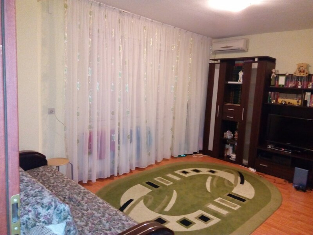 Apartament 2 camere zona Diham-Basarabiei