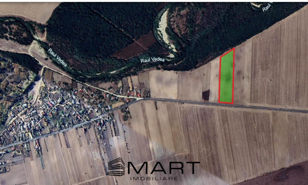 Teren arabil sat Cucueti