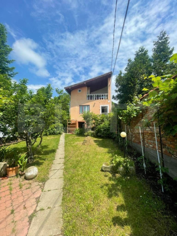 Casa individuala, 140 mp, curte, parcare, zona Eremia Grigor