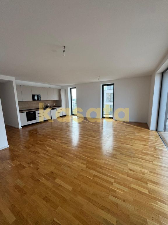 Oportunitate | Apartament 4 camere de închiriat în The ...