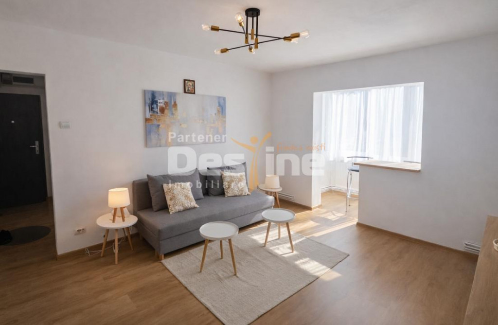 Apartament cu 2 camere, etaj intermediar, renovat situat in