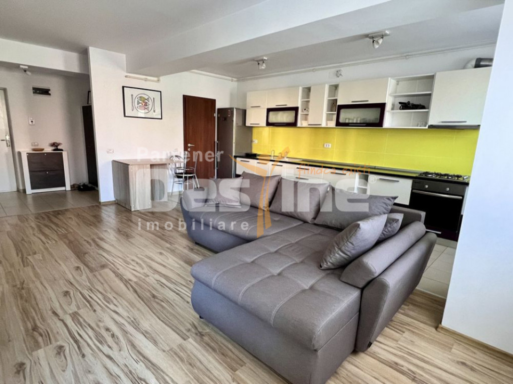 Studio 56 mp, situat la etaj intermediar, situat in cartieru