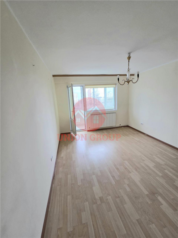 Apartament 3 Camere, Decoamndat, Macul Rosu