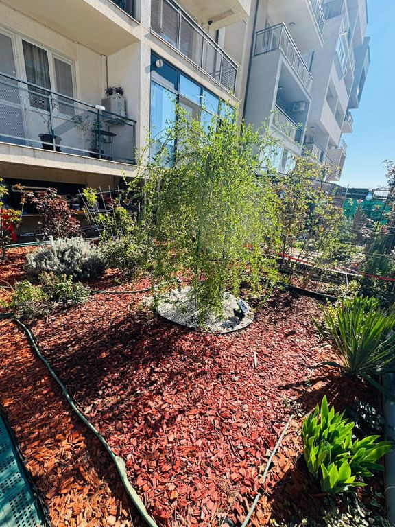 Metrou Berceni -Biruintei-Popesti Leordeni 2 camere-curte