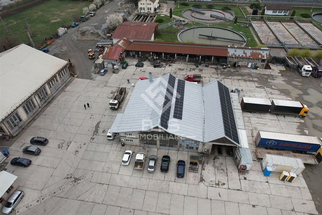 Hale Service Camioane & Utilaje Grele – Incinta Moisan