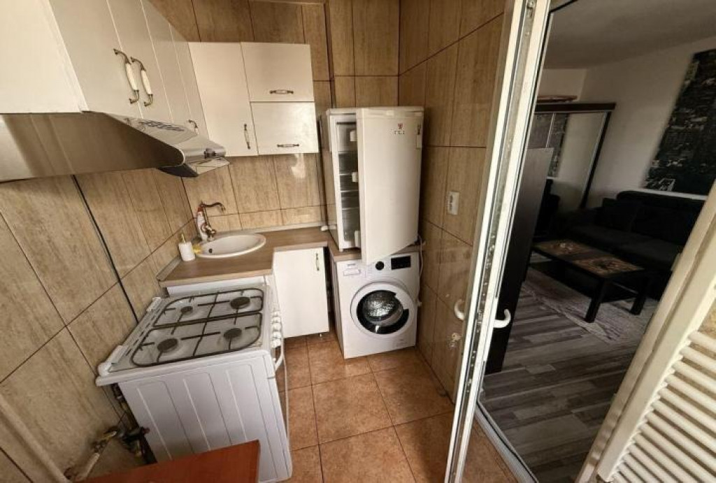 Piata sudului confort 2 etaj 9