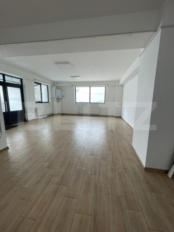 Spațiu comercial de inchiriat– Calea Moldovei