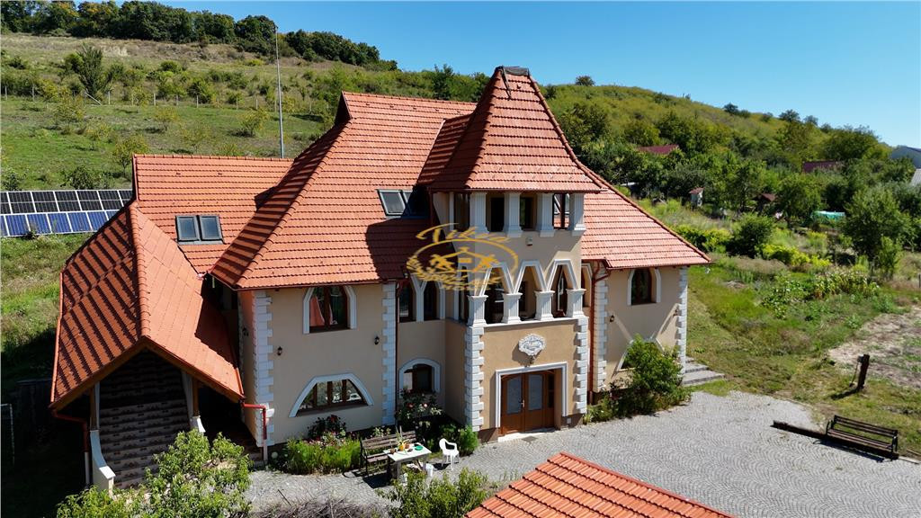 Vila (Corunca, str. Rasaritului, jud. Mures)