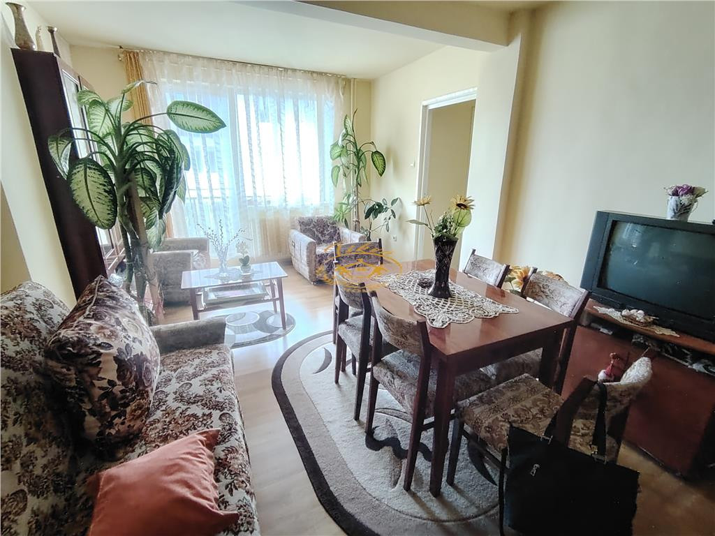 Apartament 4 camere (Gheorgheni, Cart. Bucin 17/B)