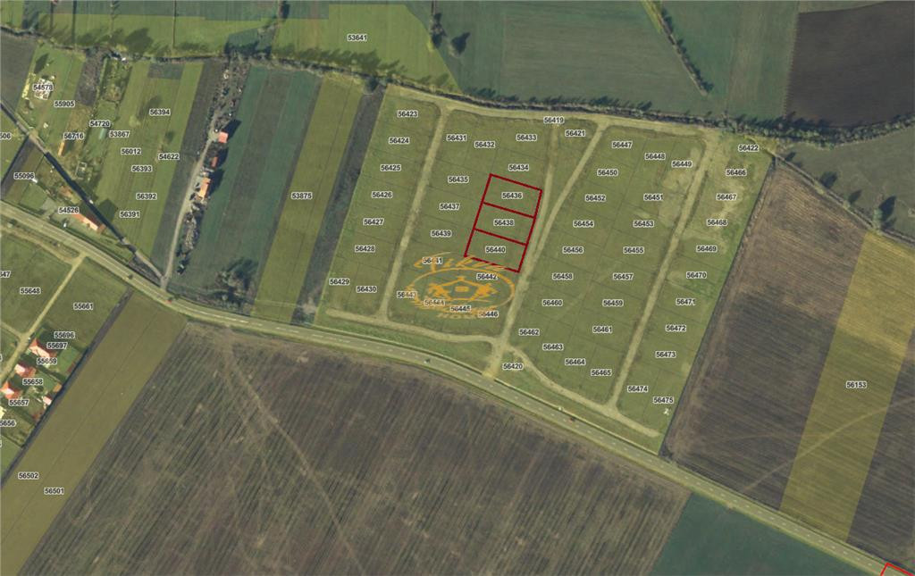 Terenuri intravilane pentru construc#539;ii in Lazarea, jud.