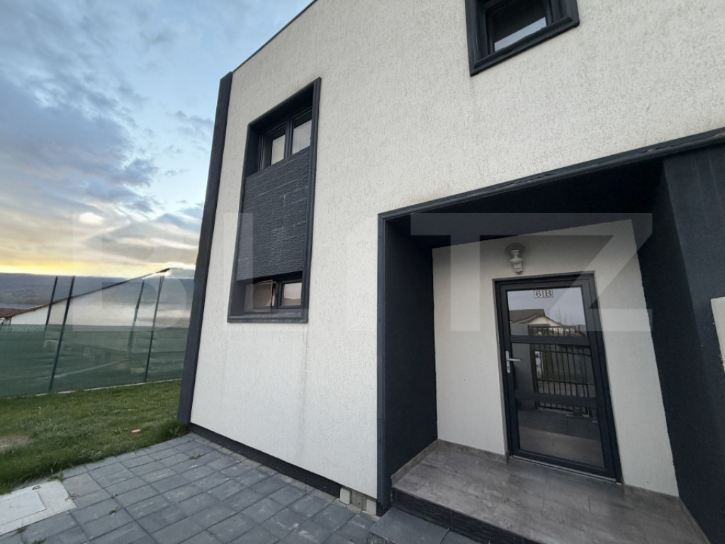 Duplex premium 150 mp, mobilat, curte 250 mp, Orizont Miceș