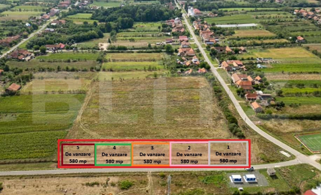 Vand teren intravilan cu 2 fronturi stradale in Herendesti