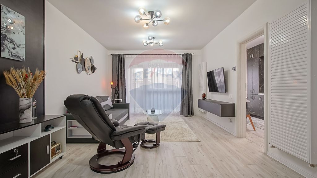 Comision 0 %! Garsonieră de vânzare, loc de parcare sup...