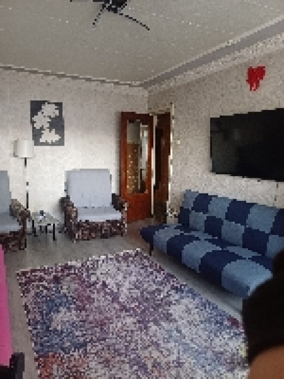 Proprietar închiriez apartament 2camere decomandat termen lung Tomis 2