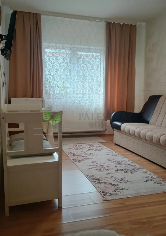 Apartament 2 camere zona Faget decomandat,92000 Euro