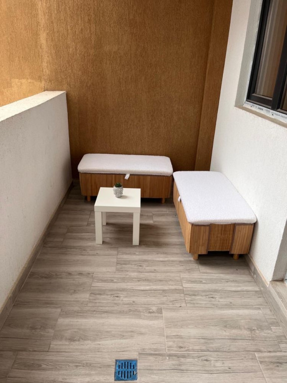 Berceni metrou prima inchiriere etaj 2