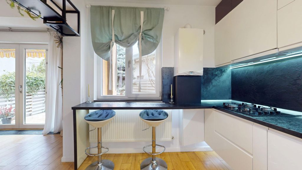 Popesti-Leordeni central vila individuala 130m utili curt...