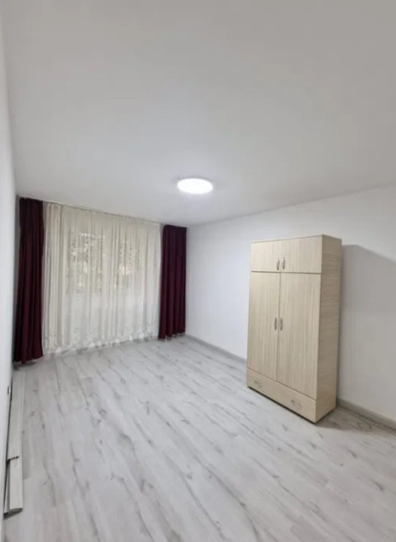 Apartament 2 camere, decomandat - zona Astra