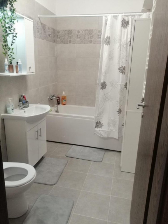 Berceni metrou biruintei etaj 4