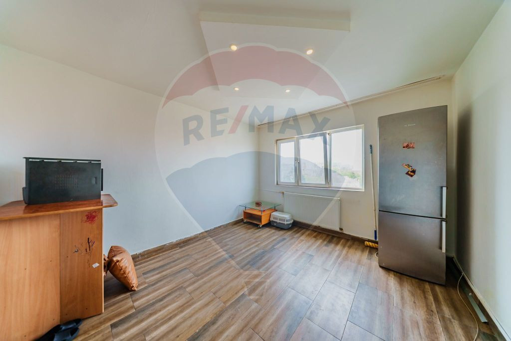 Apartament cu doua camere la Ared Uta