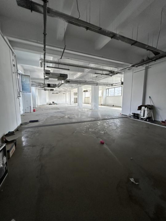 Spatiu Comercial - Mărgeanului - Sebastian