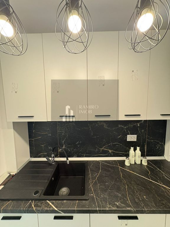 Apartament 2 camere etaj 1 Brancoveanu/renovat total