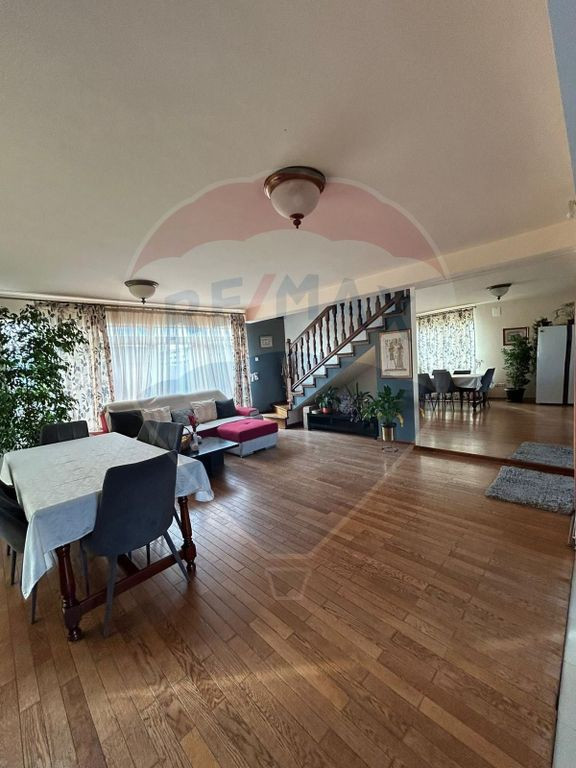 Duplex la prima Inchiriere zona Eroilor