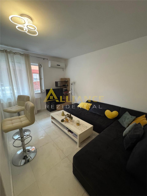 Apartament 2 camere gata de mutare Aparatorii Patriei