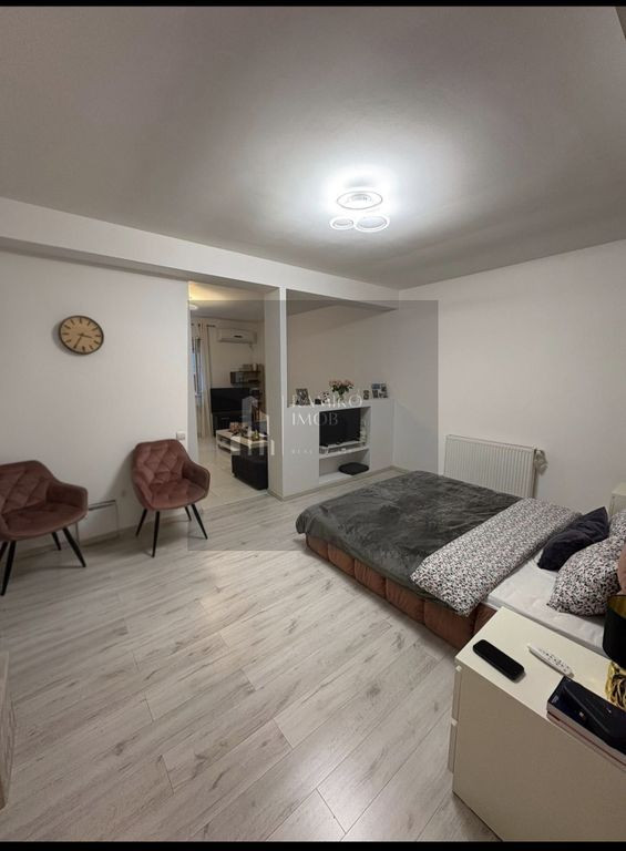 2 camere open space/centrala proprie 7 min metrou Aparato...