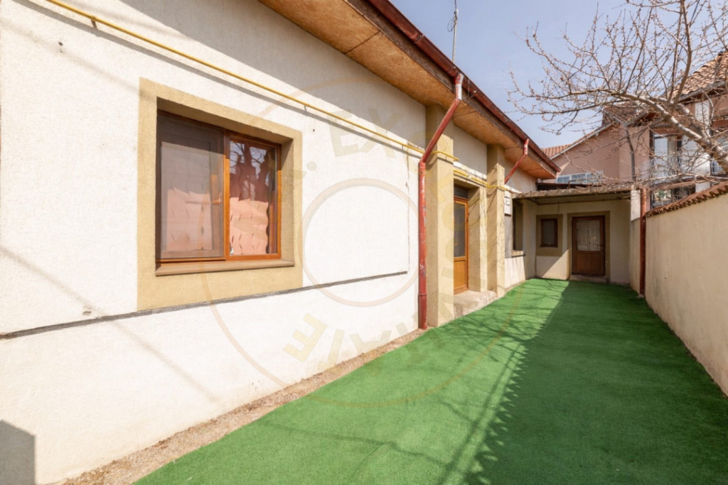 Casa zona centrala - Sfanta Vineri, Pitesti