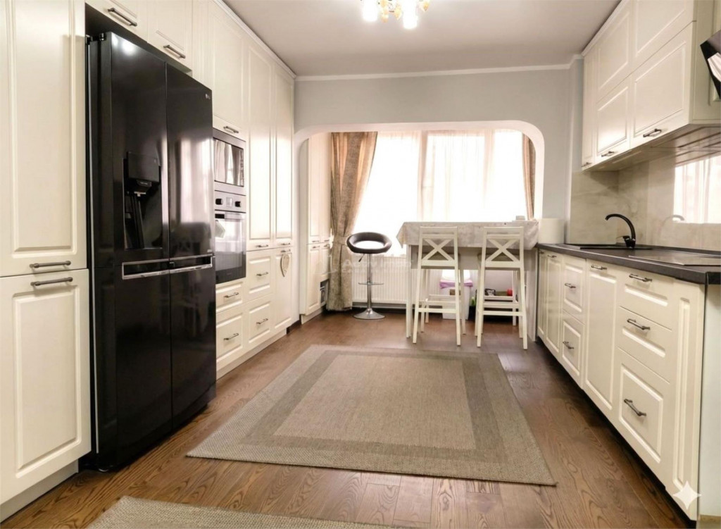 Baia Mare Ultracentral | Apartament 4 camere etaj 2