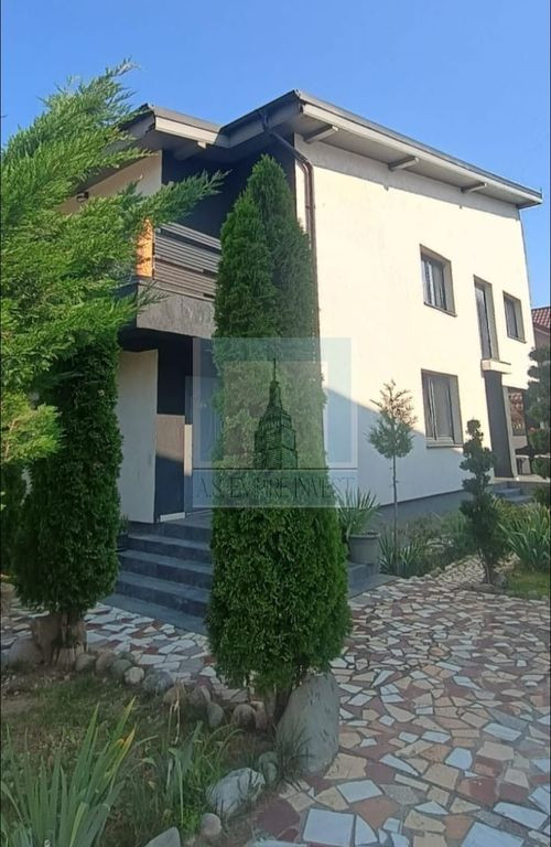 Casa mobilata /utilata LUX - cartier Florilor/Ghimbav