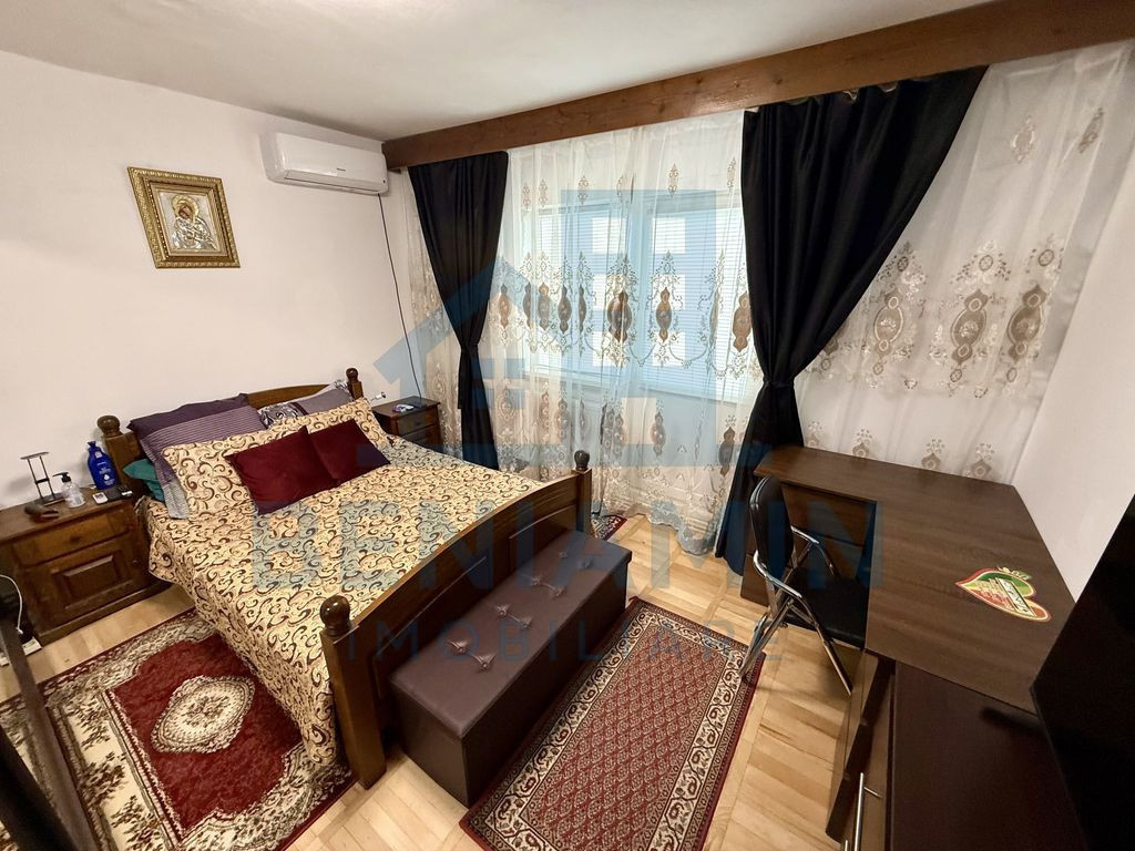 4 camere decomandat 99mp centrala mobilat Craiovita Prome...